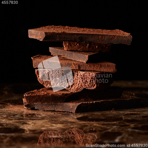 Image of Stack dark chocolate