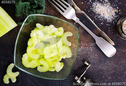 Image of fresh celery