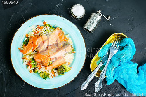 Image of salmon and rice with broccoli