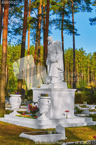 Image of Monument to Red Army Soldiers