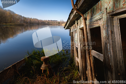 Image of Damaged boathous at the swamps