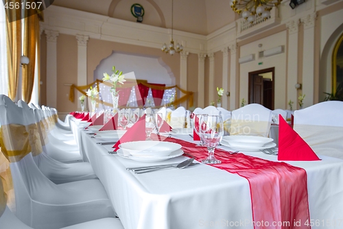 Image of Plates and dishes on dining table