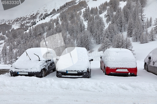 Image of Winter parking cars