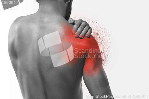 Image of Man with pain in shoulder