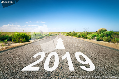 Image of road to horizon New Year 2019