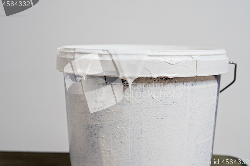 Image of Old paint can