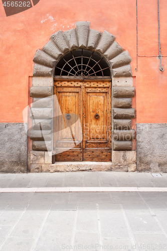 Image of typical italian door