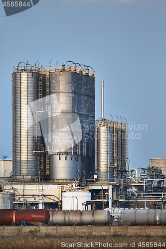 Image of Oil Refinery Structures