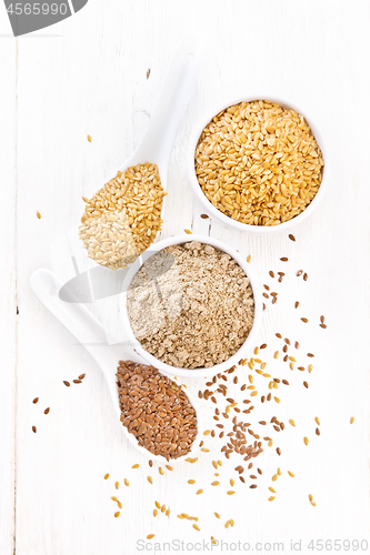 Image of Flour linen in bowl with seeds on light board top