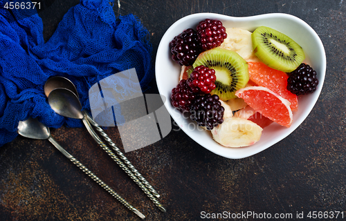 Image of fruit salad