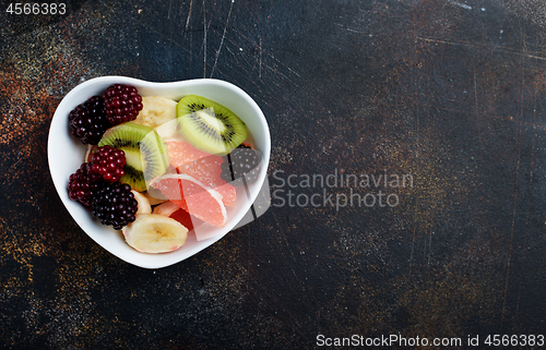 Image of fruit salad