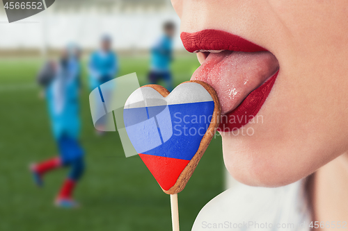 Image of Lips and cookie with flag