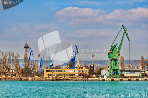 Image of Harbour Level Luffing Cranes