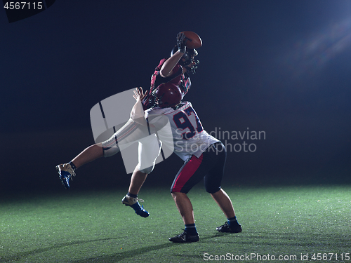 Image of American football players in action