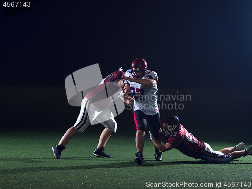 Image of American football players in action