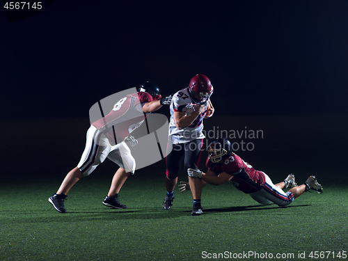 Image of American football players in action