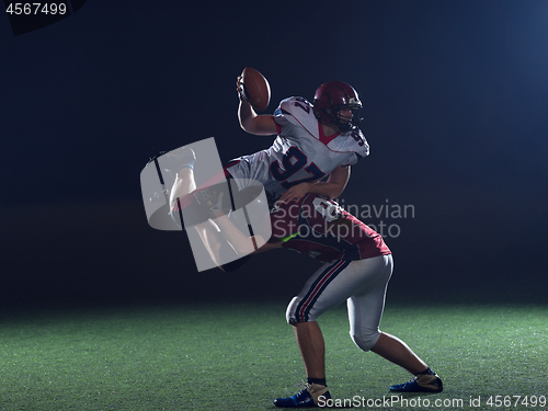 Image of American football players in action