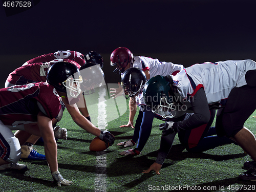 Image of american football players are ready to start