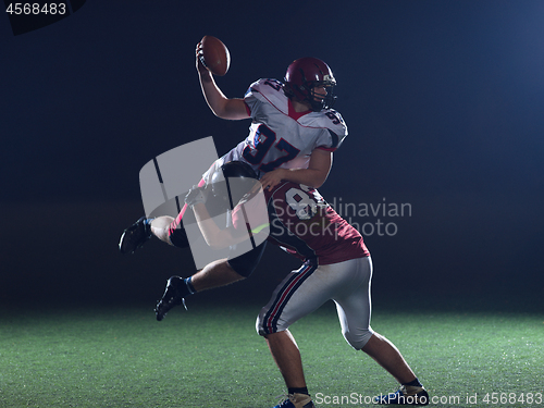 Image of American football players in action