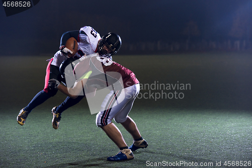 Image of American football players in action