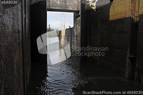 Image of One of the locks on the navigable river Duoro 