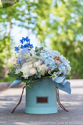 Image of bouquet of different flowers