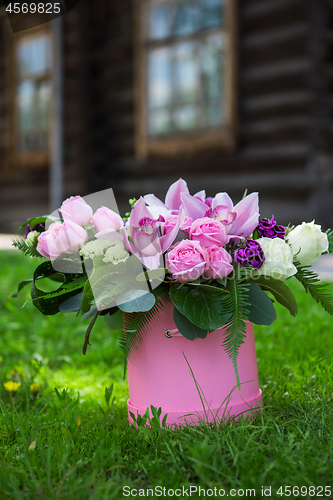 Image of bouquet of different flowers