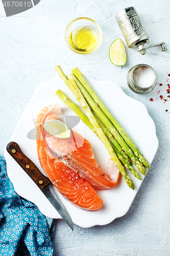 Image of salmon and asparagus