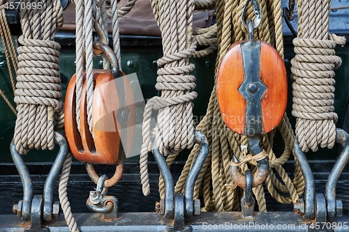 Image of Old Boat Details