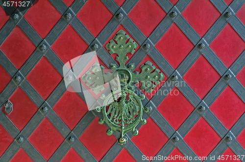 Image of Castle door knocker.