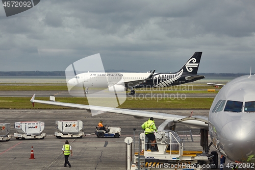 Image of Air New Zealand planes