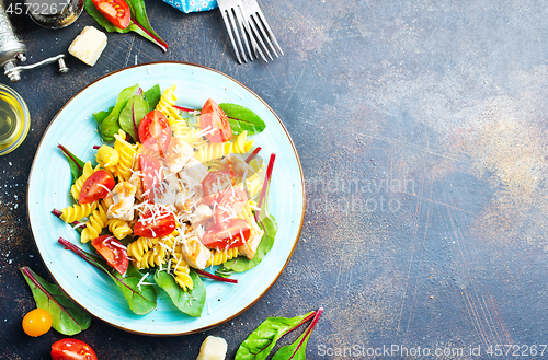 Image of pasta with chicken