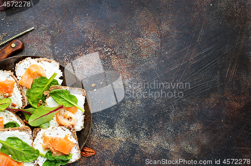 Image of butterbreads with fish