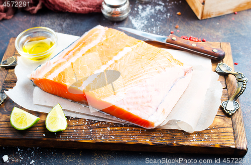 Image of raw salmon