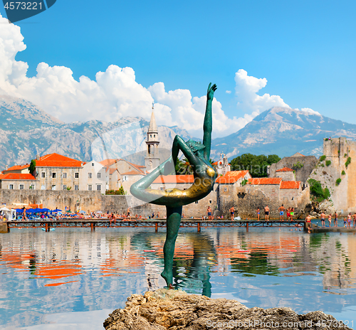 Image of Budva and ballerina