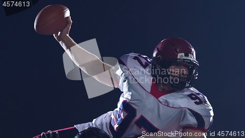 Image of American football players in action