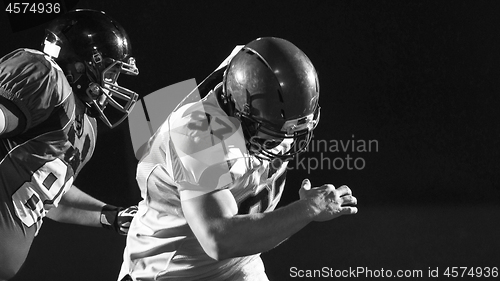 Image of American football players in action