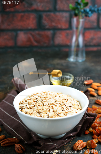 Image of oat flakes