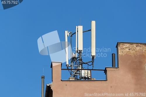 Image of Transmitter mobile network antennas