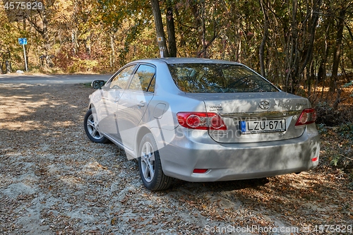 Image of Toyota corolla in the countryside