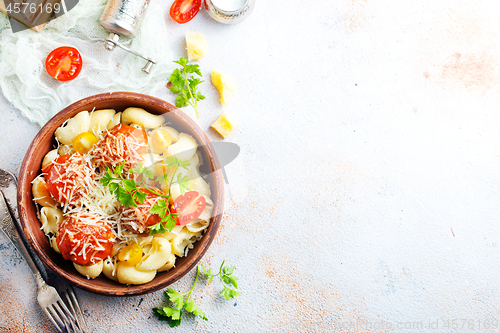 Image of pasta with meatballs