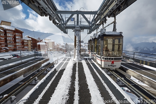 Image of Cable cabin lift in Paradiski