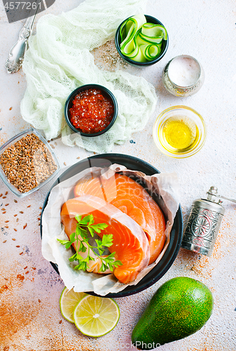 Image of salmon with salad