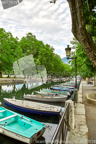 Image of Canal du Vasse and the Love Bridge of Annecy, France