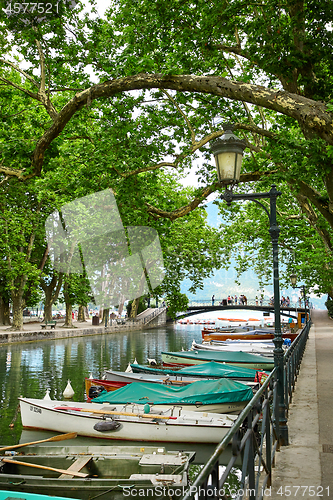 Image of Canal du Vasse and the Love Bridge of Annecy, France