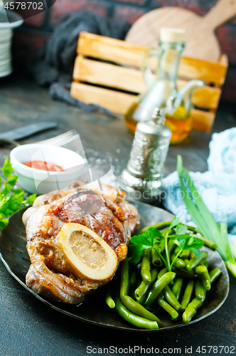 Image of fried meat on plate