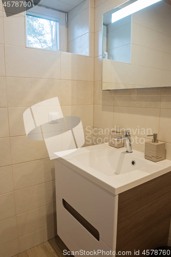 Image of Modern bathroom in luxury apartment