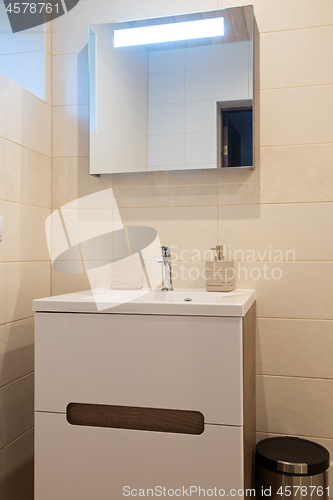 Image of Modern bathroom in luxury apartment