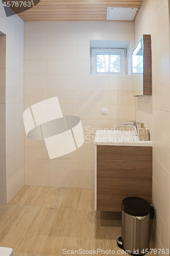 Image of Modern bathroom in luxury apartment