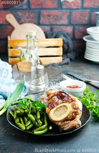 Image of fried meat on plate